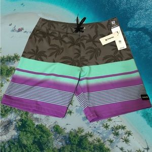 Hurley Men’s Phantom Weekender 20” Board Swim Shorts